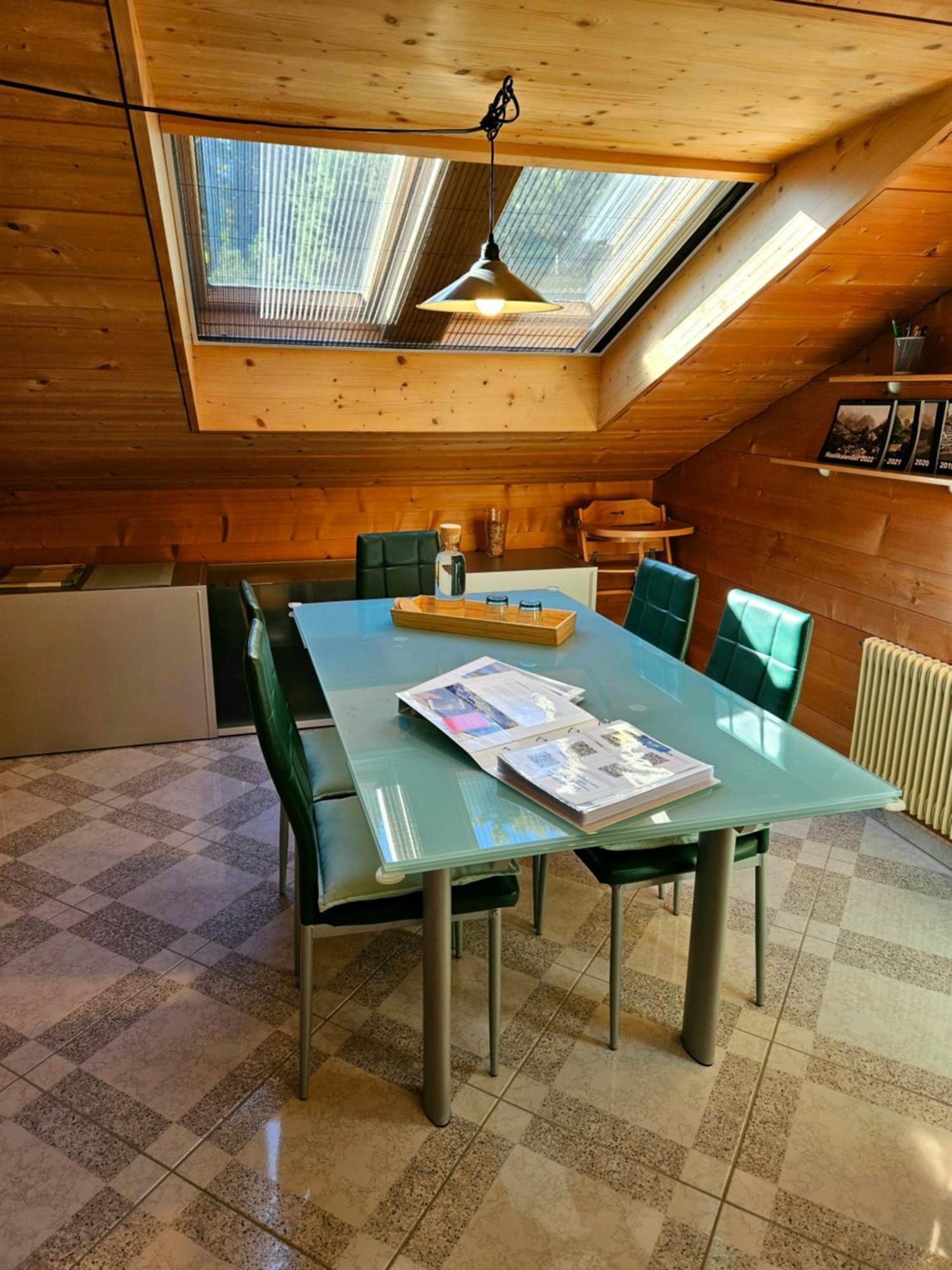 Gemuetliche Fewo Mit Sauna Inmitten Der Berge Meiringen Exterior foto